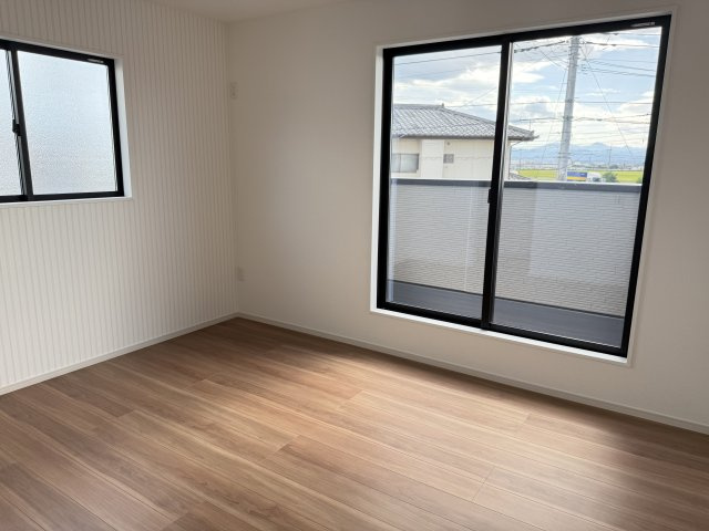 前橋市朝倉町２期　新築戸建て　2号棟の洋室|２階洋室3です