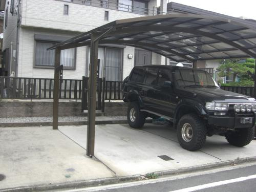 瑞穂区白砂町二丁目貸家の駐車場