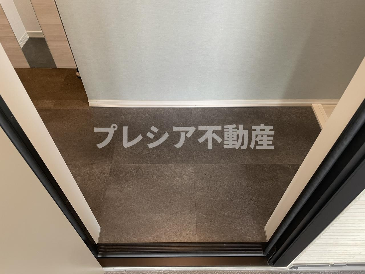 トリシア上甲子園の玄関