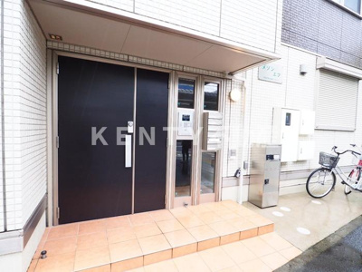 【エントランス】 | メゾンエフ | 清潔なエントランスです
