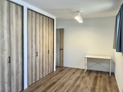 【洋室】 | 龍ケ崎市松ヶ丘中古戸建