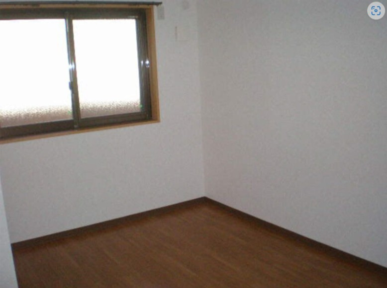 シンセアー南の洋室