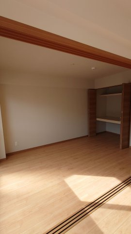 リバーサイド串間天神の洋室|清掃前につき同タイプのお部屋の写真になります。