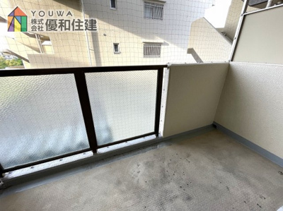 【バルコニー】 | メゾンドール明石山ノ手台