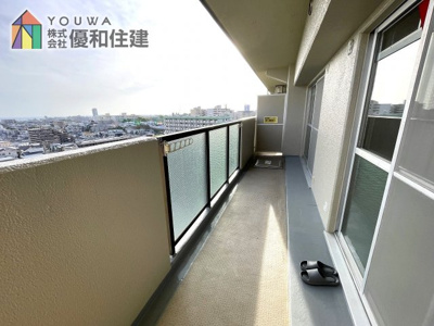 【バルコニー】 | メゾンドール明石山ノ手台