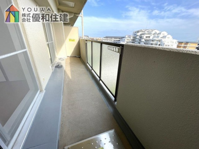 【バルコニー】 | メゾンドール明石山ノ手台
