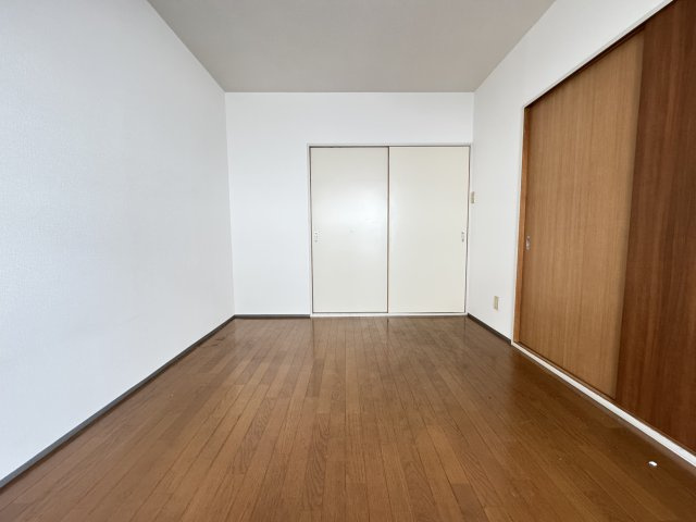 茱萸木壱番館の洋室|同物件別部屋イメージ写真