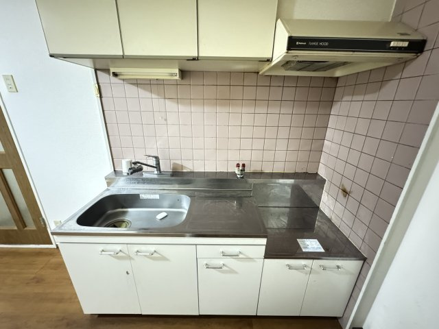 茱萸木壱番館のキッチン|同物件別部屋イメージ写真