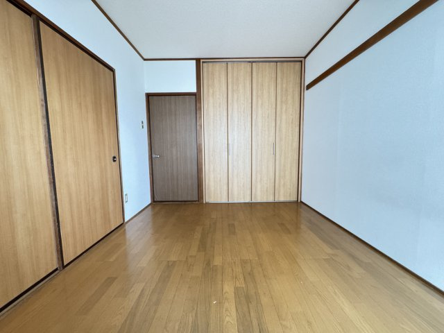 茱萸木壱番館の寝室|同物件別部屋イメージ写真