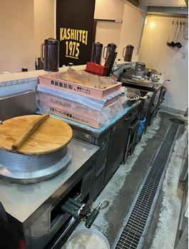 香住ヶ丘ラーメン居抜の内装