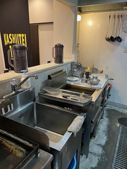 香住ヶ丘ラーメン居抜の内装