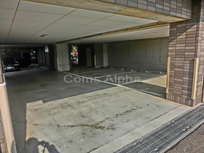 【駐車場】 | クラージュKAMAKURAYA | クラージュKAMAKURAYA　駐車場