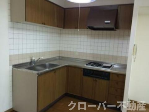 花房国分寺マンションのキッチン
