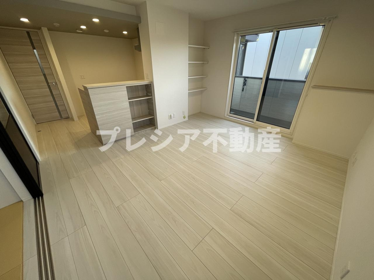 トリシア上甲子園の居間・リビング