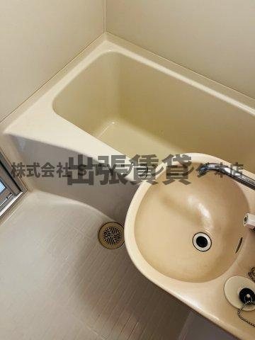 仲介手数料0円！東山ビレッジの浴室