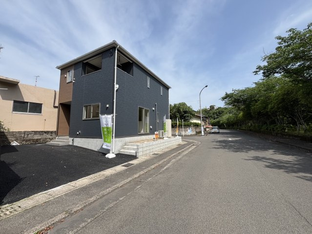 【前面道路含む現地写真】 | 大明丘1丁目戸建て　第11-1号棟