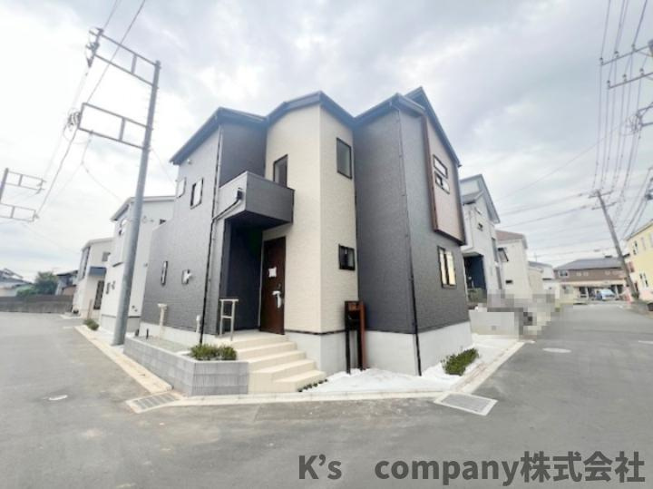 ◎高座郡寒川町小谷2丁目　新築戸建　1号棟◎の前面道路含む現地写真|前面道路は交通量も少なく静かな印象です◇