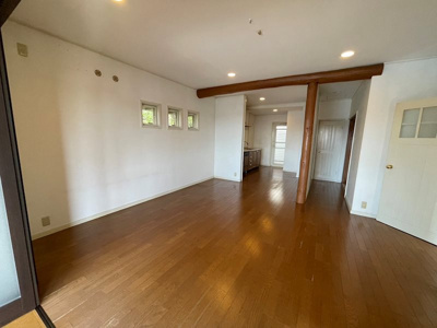 【居間・リビング】 | 西宮市　甲陽園山王町　中古戸建