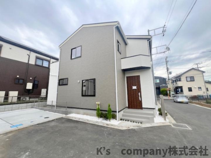 ◎高座郡寒川町小谷2丁目　新築戸建　2号棟◎の前面道路含む現地写真|開発道路で交通量が少なく静かです◇