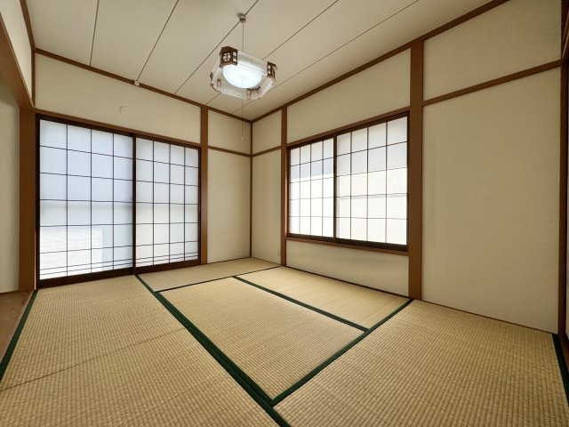 中央区神原町の和室|玄関横にある6帖和室です。客間としてもお使い頂けます。
