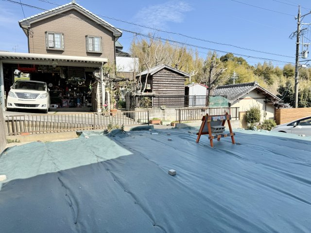 中央区神原町の庭|広々とした庭で家庭菜園やガーデニング等を楽しみながらゆったりとした生活を過ごす事ができます。
