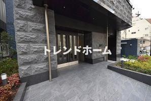 プレサンス天満橋トラッドのエントランス|選べる家電プランあり！！