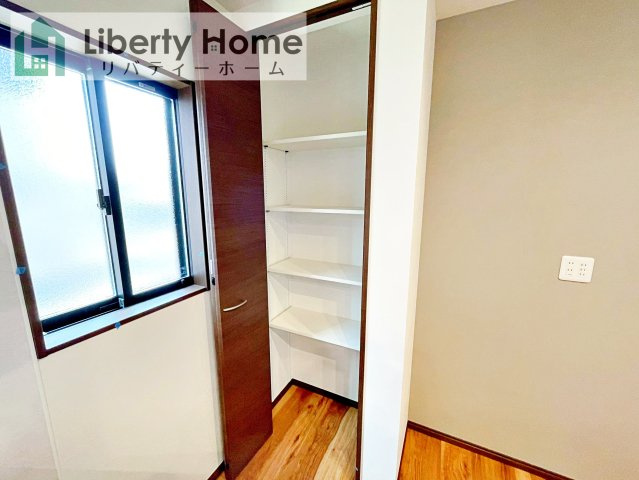 ワイウッドコート土浦市神立町第１期　新築戸建　5号棟の収納