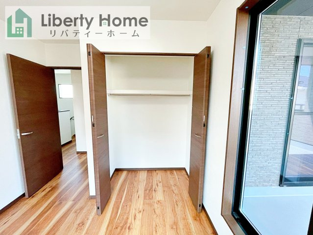 ワイウッドコート土浦市神立町第１期　新築戸建　5号棟の収納