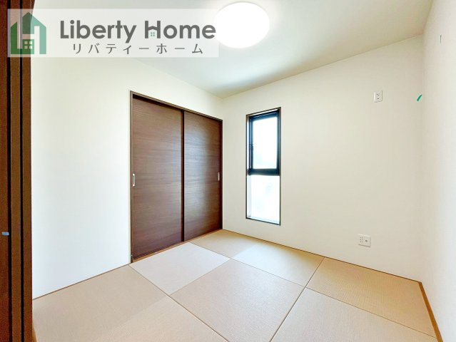 ワイウッドコート土浦市神立町第１期　新築戸建　5号棟の和室