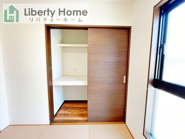 ワイウッドコート土浦市神立町第１期　新築戸建　5号棟の収納