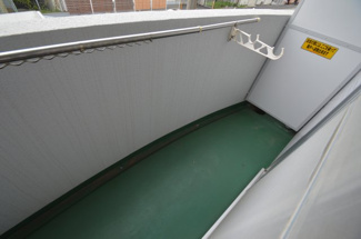 【バルコニー】 | シャトラン弓木壱番館