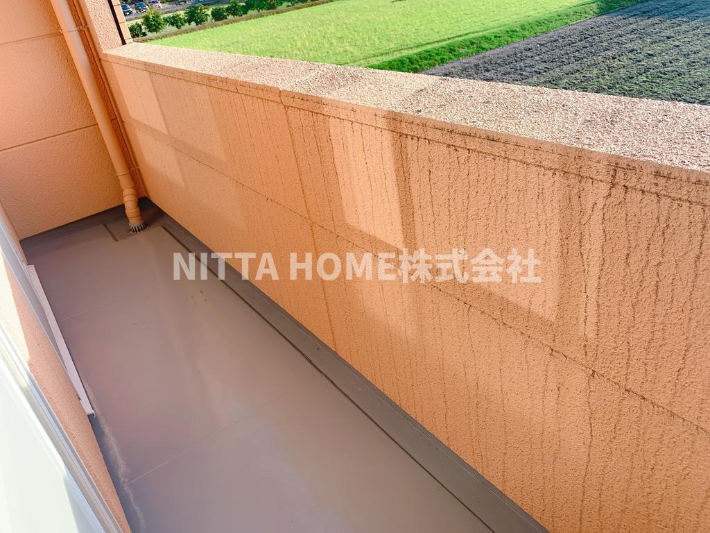 朝来市和田山町枚田岡のアパートのバルコニー|南西のバルコニーです(^O^)