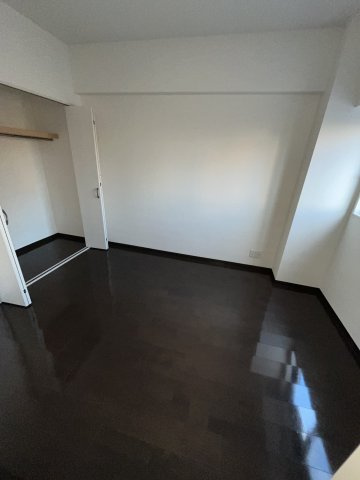 【内装】ウッドコート医大南
