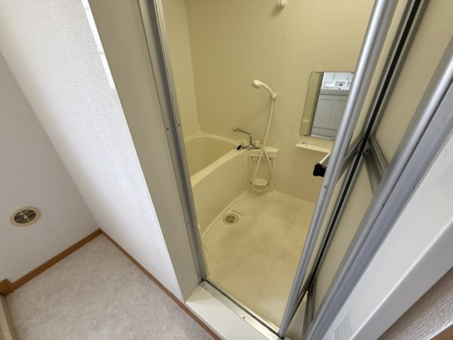 アメニティー北平野Ａの浴室