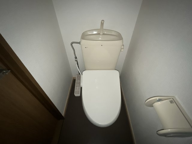メゾンソレイユのトイレ