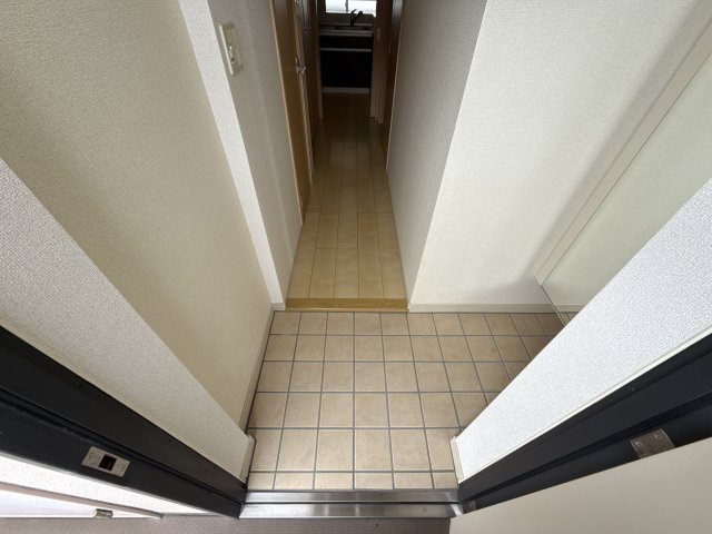 カーサ　イーグレットの玄関