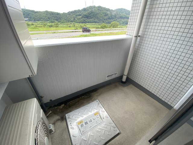 フィレール　デュ　トラジャⅢのバルコニー