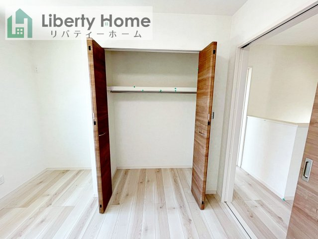 ワイウッドコート土浦市神立町第１期　新築戸建　6号棟の子供部屋