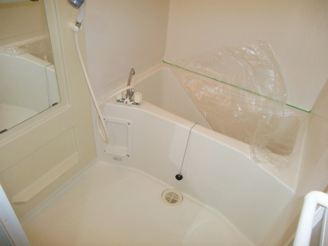 メルフィール岡本の浴室