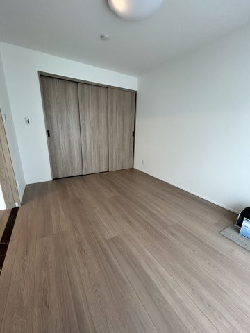 【洋室】アミティ三郷早稲田6-1-2号棟 