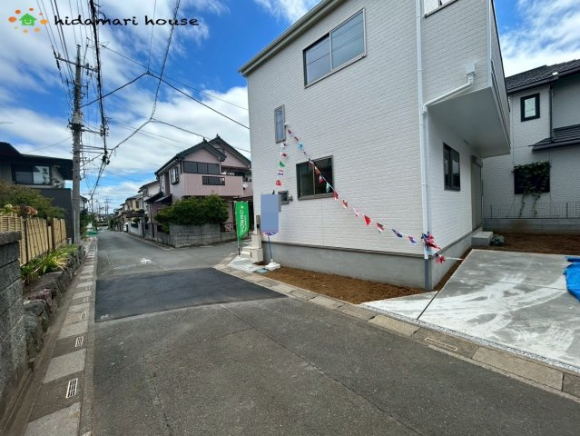 北本市中丸5丁目①　新築戸建　ハートフルタウン01の前面道路含む現地写真
