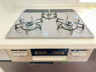 【キッチン】 | マンション池上 | 三口ガスコンログリル付き