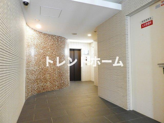 スワンズシティ北堀江のエントランス|選べる家電プランあり！！