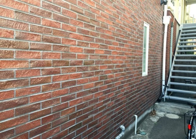 【外観】 | パームⅡ | 家を建てる前提で土地を探している場合、地盤の丈夫さは譲れない条件の一つです。地盤が脆弱だと追加工事が必要となります。また、過去に地盤沈下や液状化現象を起こした土地は、できるだけ避けた方がいいでしょう。