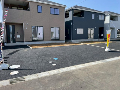 【駐車場】 | 本三里塚第4-21号棟 | 施工例：即日のご見学も可能です。お気軽に0476-37-3888までお問合せ下さい。