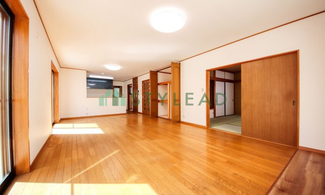 【居間・リビング】