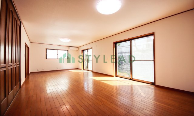 【居間・リビング】