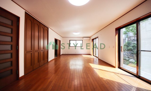 【居間・リビング】