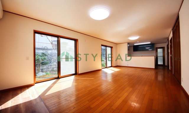 【居間・リビング】