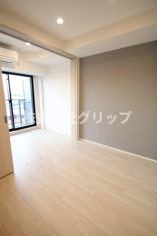 ザ・パークハビオ横浜白楽の洋室